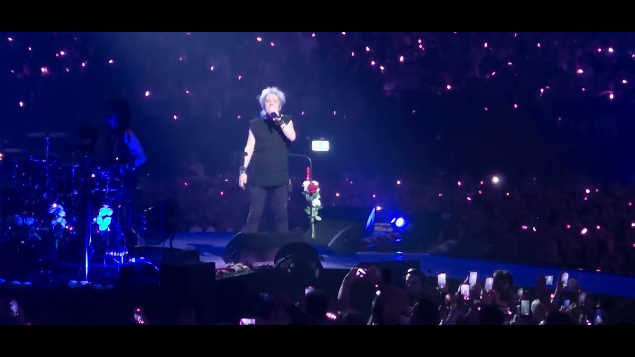 Indochine  J'ai demandé à la lune Fevrier 26 Bruxelles5 Arena Tour ##concert #fansdeconcerts #live 