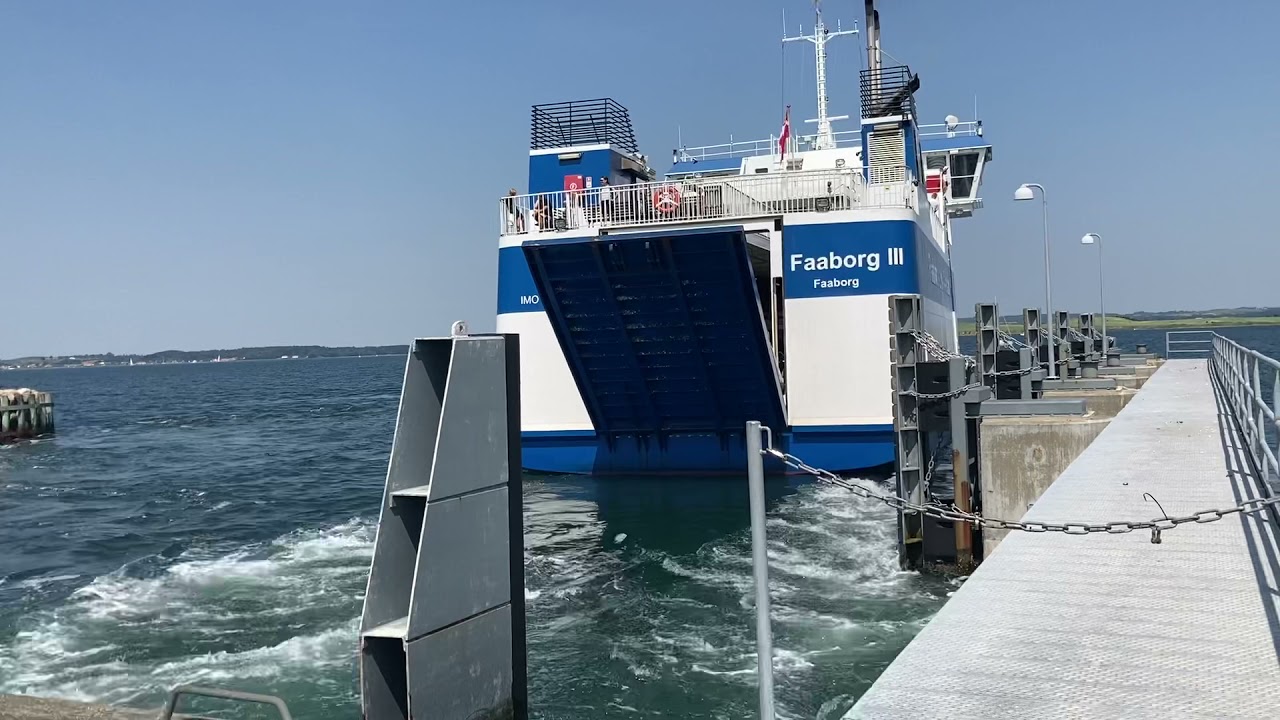 Færge Faaborg, Lyø og Avernakø