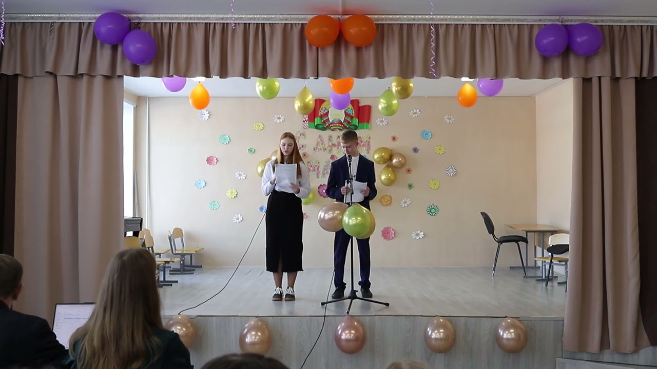 №19 Смольянская школа ( Международный женский день )