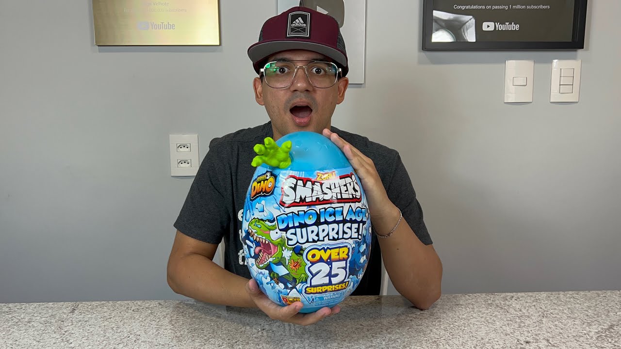 ABRINDO UM OVO MEGA ULTRA GIGANTE DE DINOSSAURO CONGELADO!!!