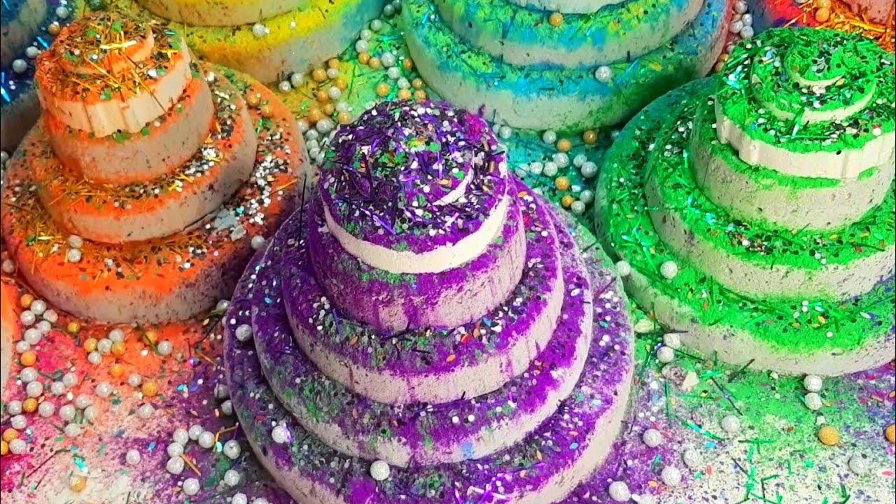 Gym Chalk 12 CAKE'S 🎂 Crush//ASMR #oddlysatisfying #holipowder #newyear #newyear2022 #indianasmr