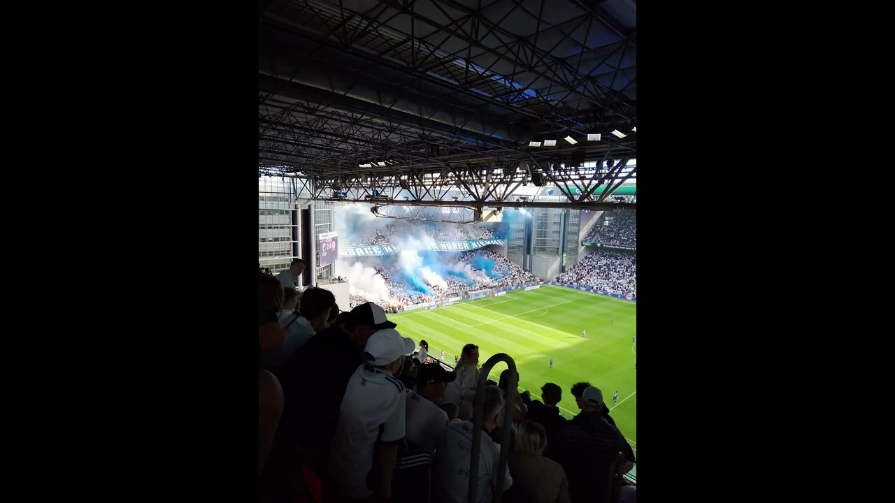 Watching FC Copenhagen win the title 