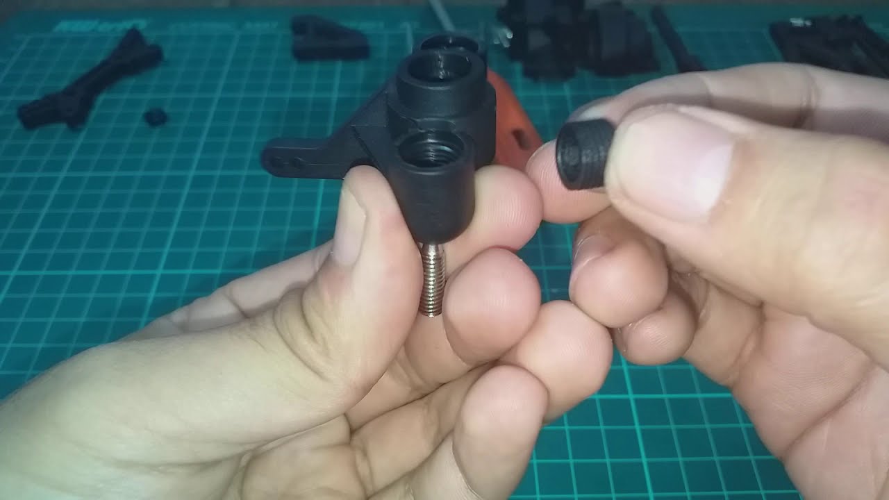 Armado de Lamborghini Reventon de Planeta D'Agostini, Fasciculos 2 y 6