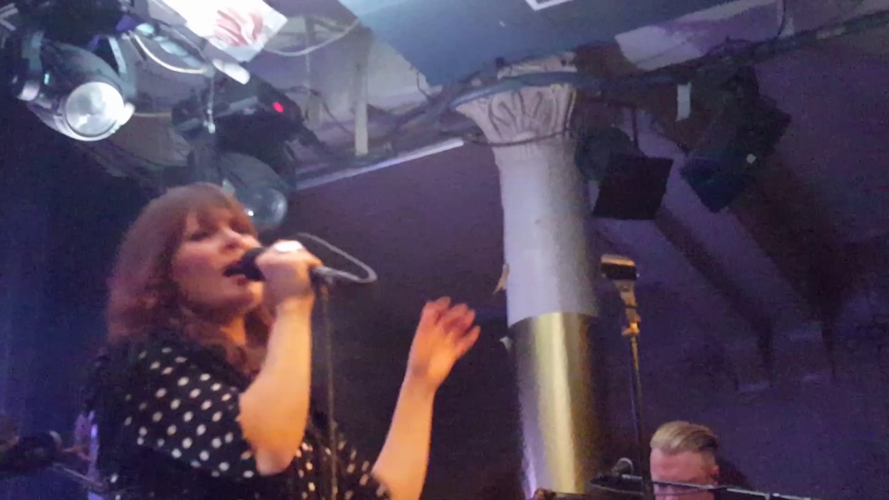Irina - Loputon kaipuu  (live @ Yo-talo, 21.4.2017)