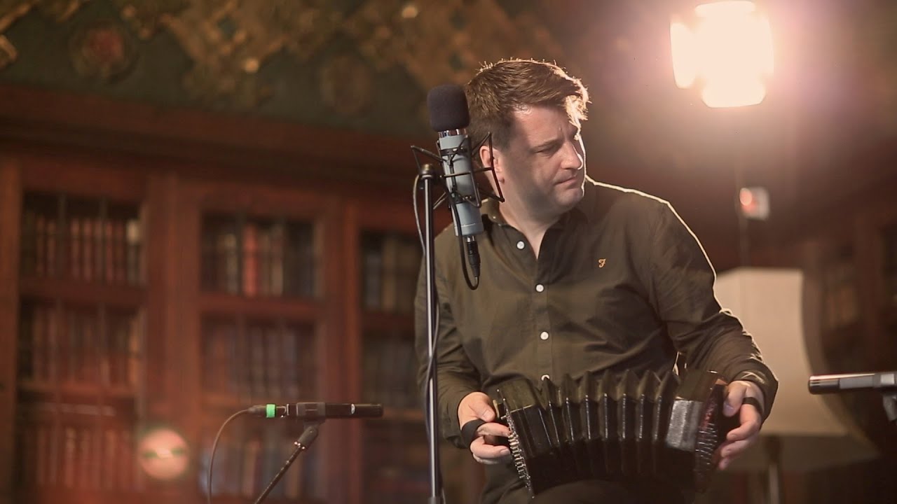 Jim Moray (with Tom Moore) • When This Old Hat Was New, live at Ullet Rd Unitarian Church, Liverpool