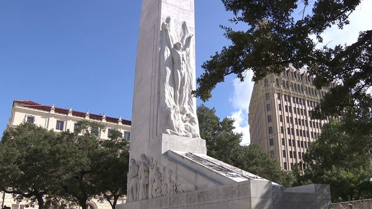 Texas Historical Commission debating Alamo Cenotaph relocation