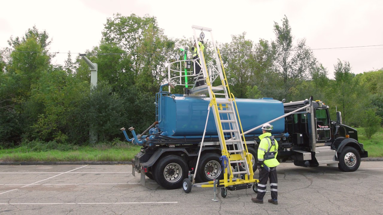 3M™ DBI-SALA® Flexiguard™ Adjustable Portable Access Ladder System