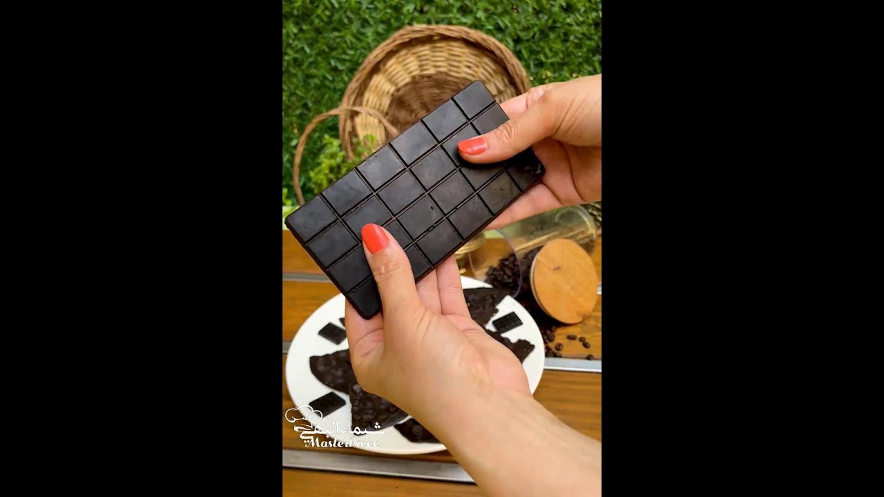 شاهد كيف يتم تصنيع الشوكولاته السويسريه الصحيه فى المنزل وبأقل الامكانيات🥰👏