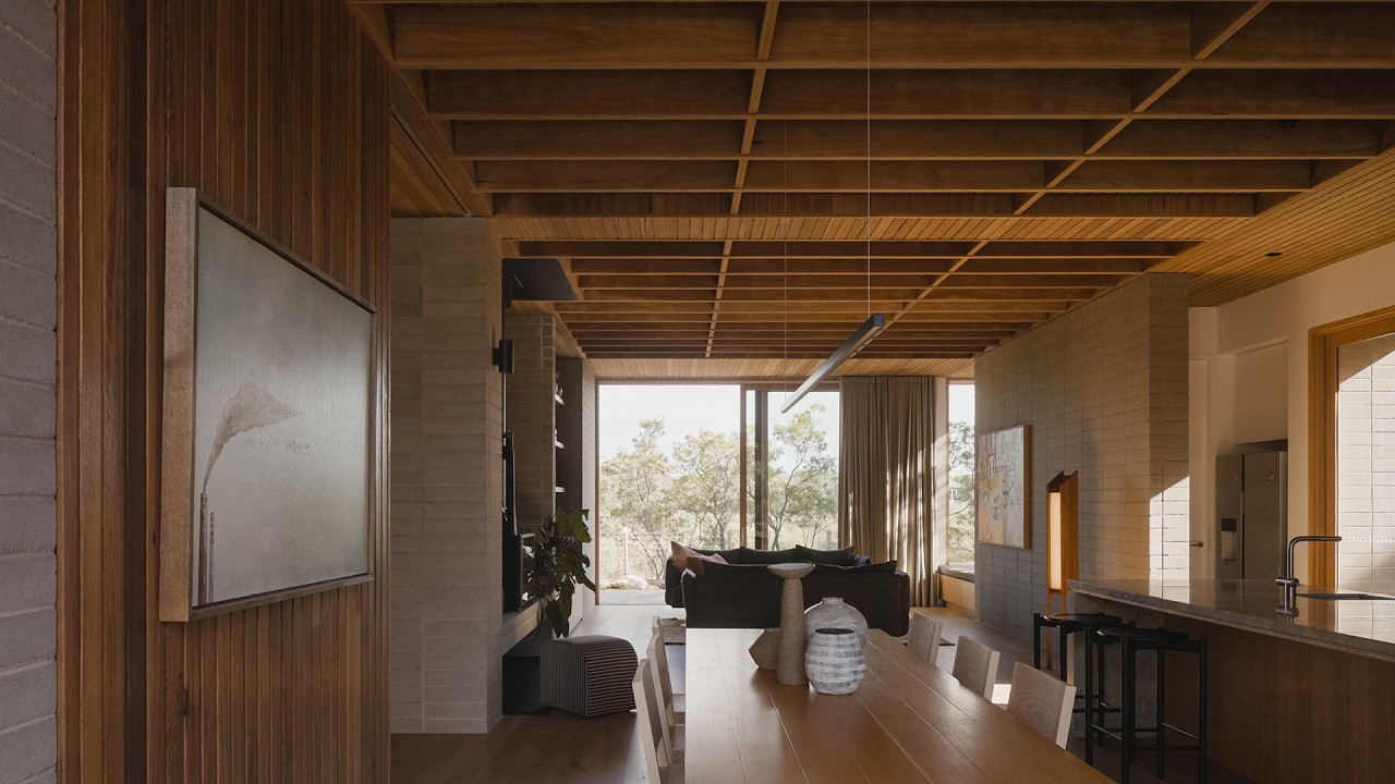 Inside a Coastal House That Feels Settled, Not New