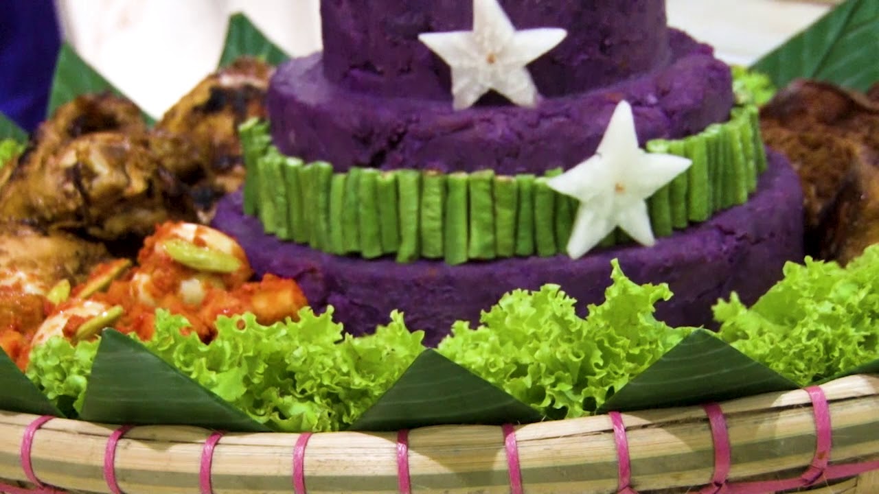 Politeknik Negeri Media Kreatif - Kreasi Menghias Nasi Tumpeng Sehat di Era Pandemi 2021