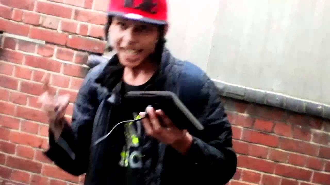 PressPlayFreestyles - BLESS - Off The Top Freestyle