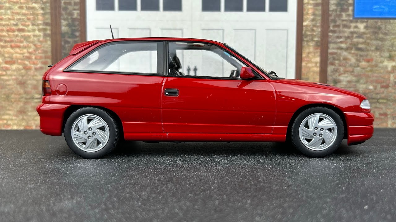 1:18 Opel Astra F GSi by Norev