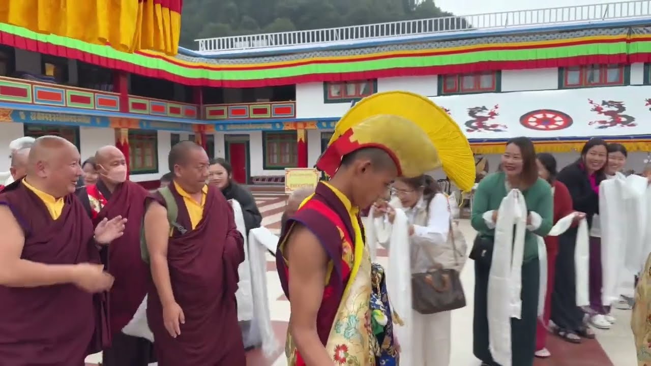 Zurmang Garwang Rinpoche arrived Ralang monastery#Zurmang#ralangmonastery