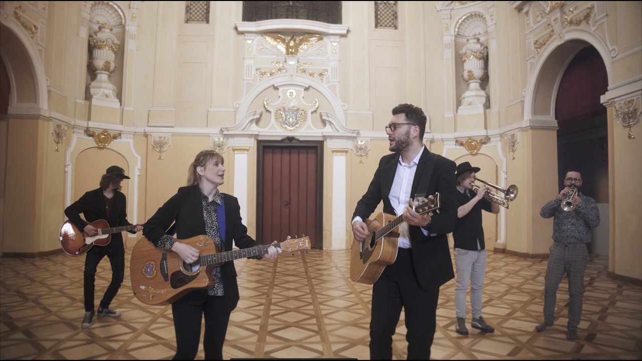 Smola a Hrušky - Vakcína (feat. Mirka Miškechová) 2021