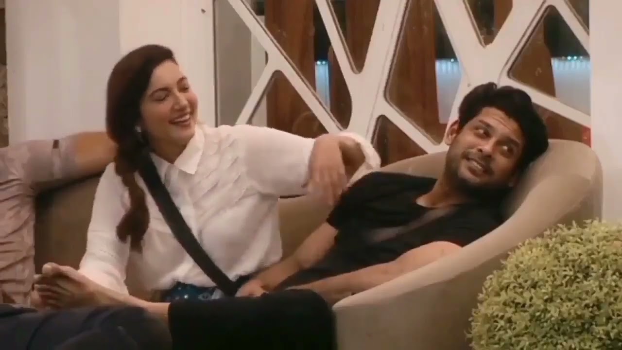 Siddharth praising Jasmin singing 😂#jasminbhasin #alygoni #jasly #siddharthshukla @JasLyOfficial