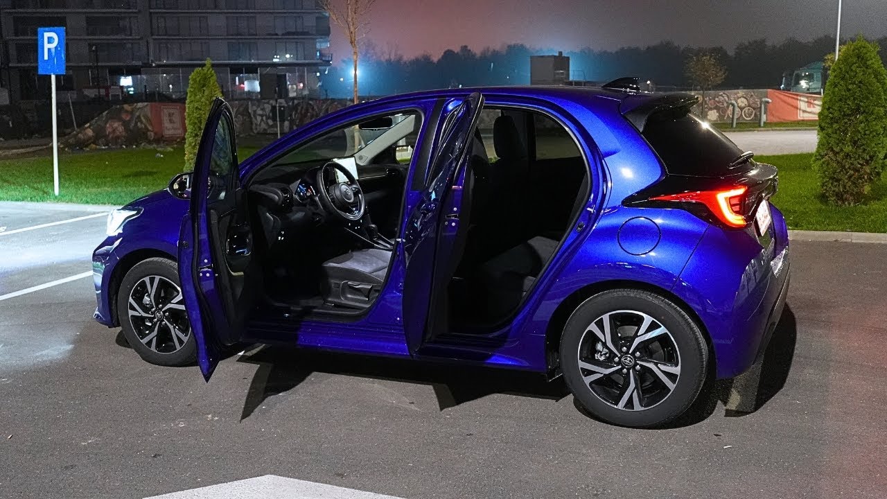 Toyota Yaris 2025 Night Lights Review