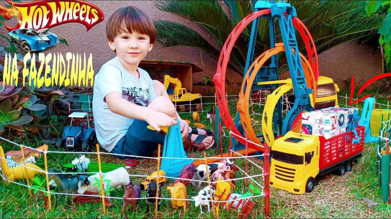 Fazendinha de Brinquedo - Cavalo Vaca Boi Dinossauro - Carrinhos Pista de Hotweels | Caminh&atilde;o de Boi
