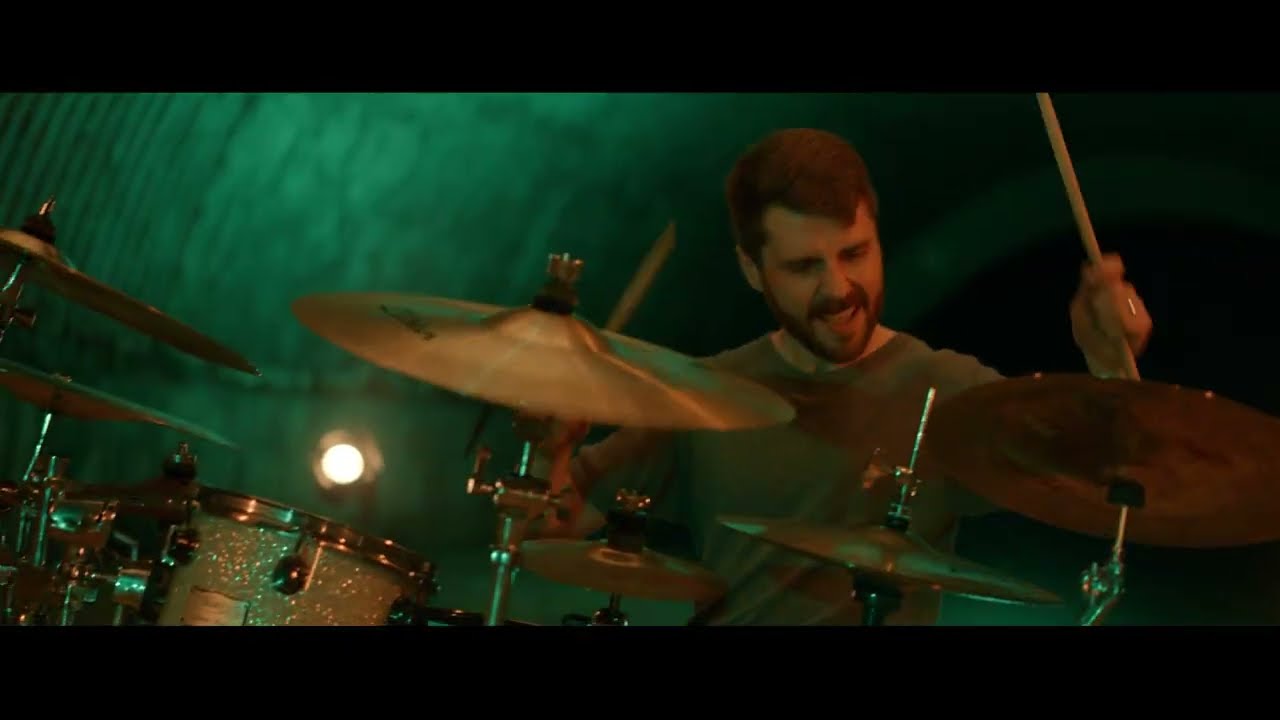Hacktivist - Crooks and Criminals (OFFICIAL MUSIC VIDEO)