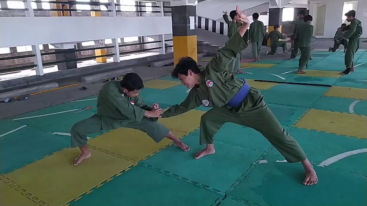 Seni Ganda Persinas Asad Kediri Raya (Slowmotion) TOT 2021