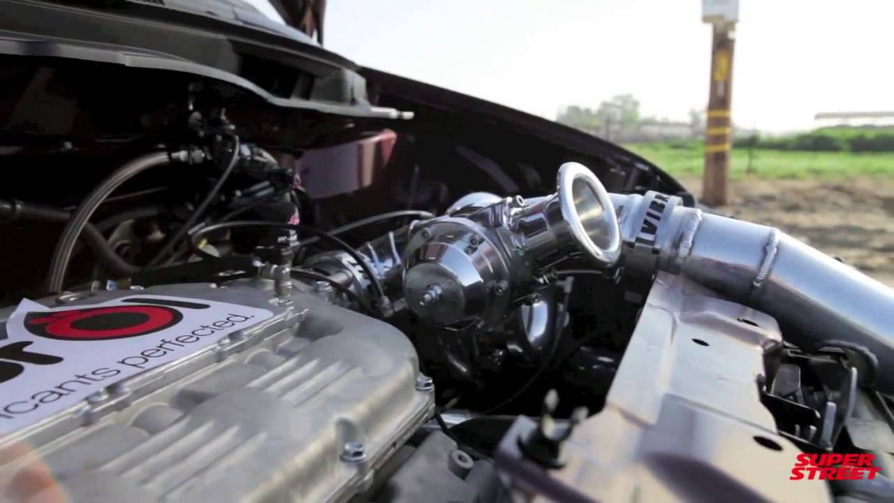 1000+hp Bisimoto Honda Odyssey Van Burnout video