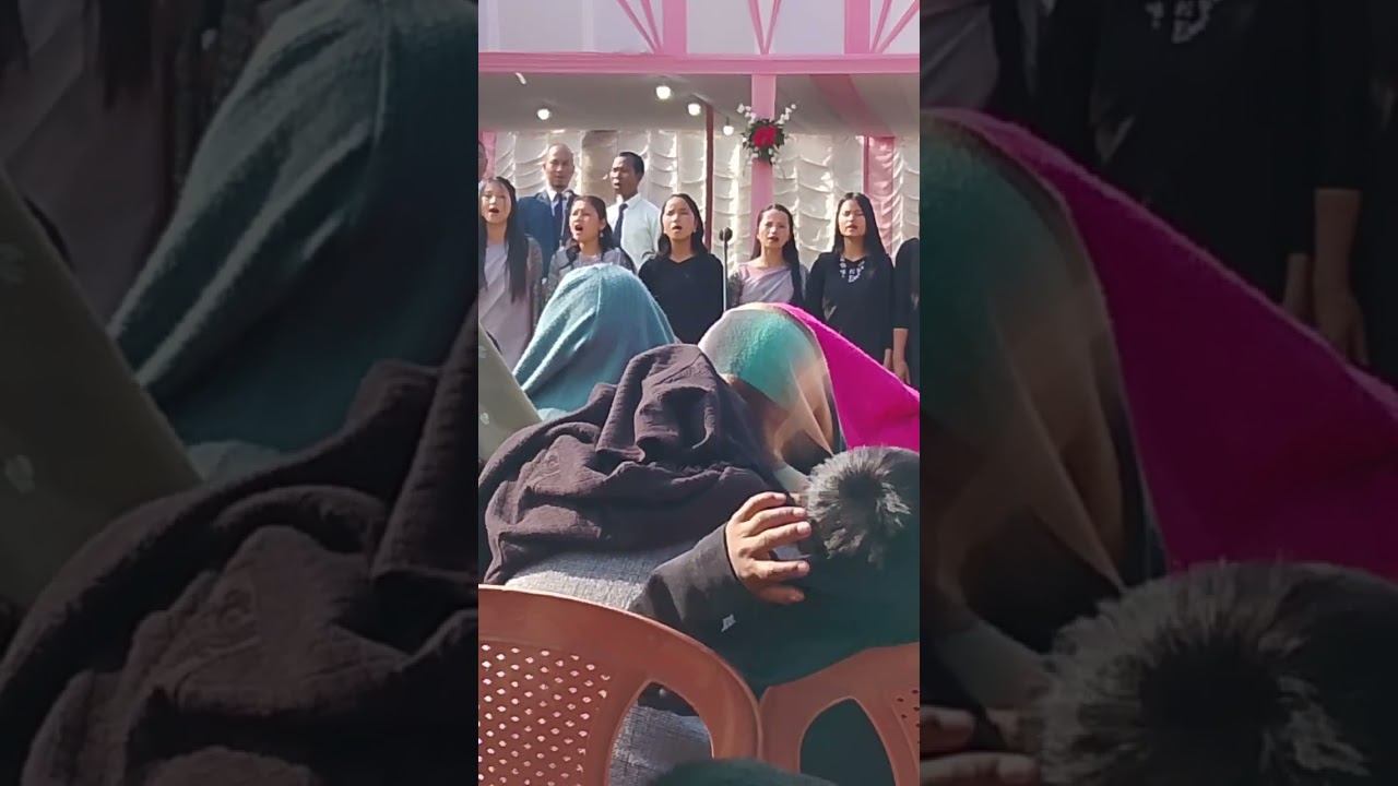 Mawmarin Standing Choir haka Balang Mawliehdien 