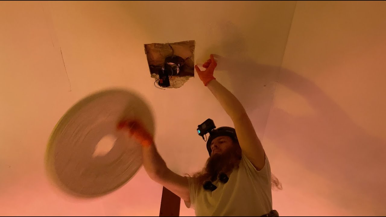 Changing the Ceiling Fan in the Living Room 1/2026 | Regular Camera Version