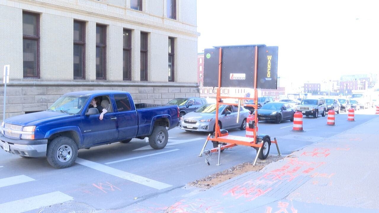 Omaha streetcar construction causes traffic backups near Civic Center