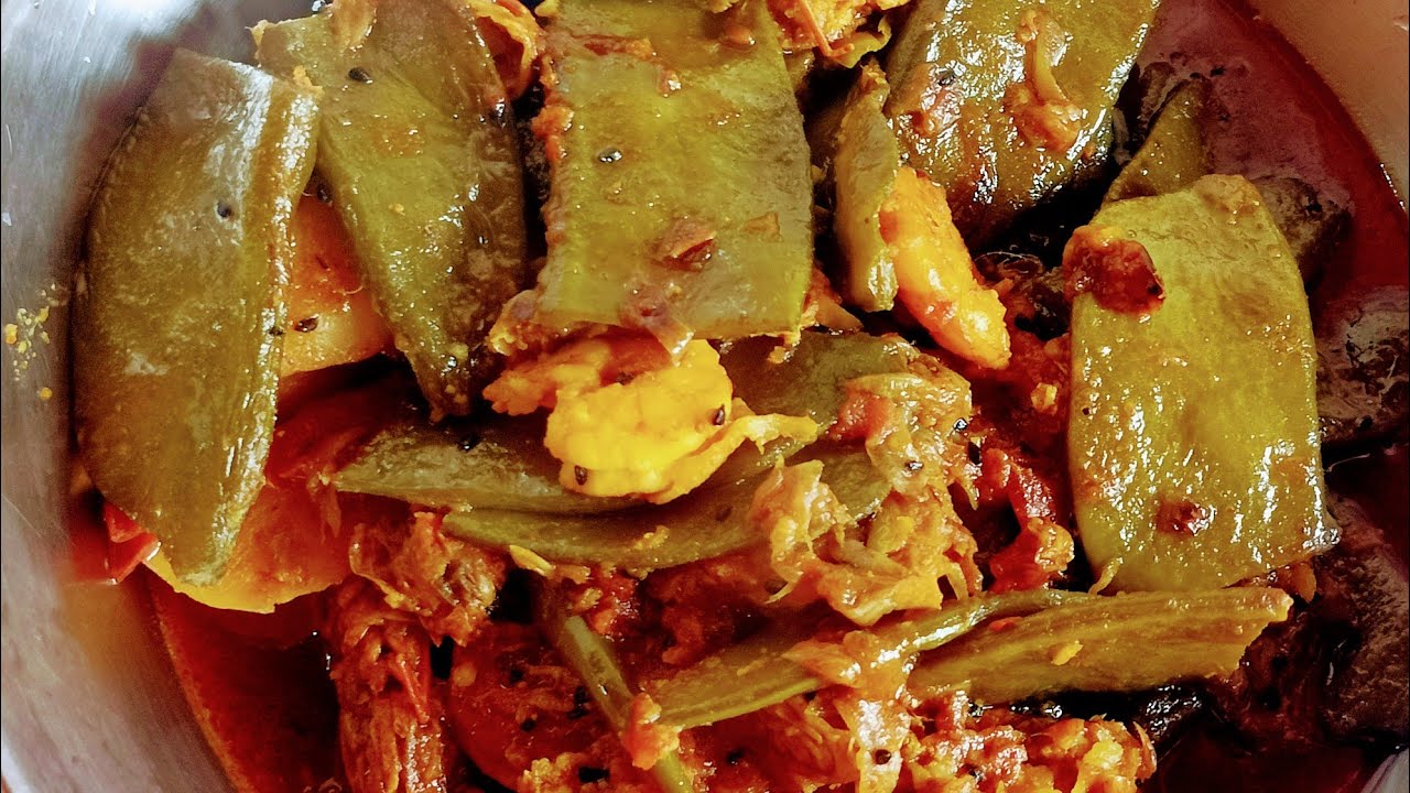   Shim Chingri jhol | Simple Village  Style Shim Chingri Recipe | Apnar Rannaghor 