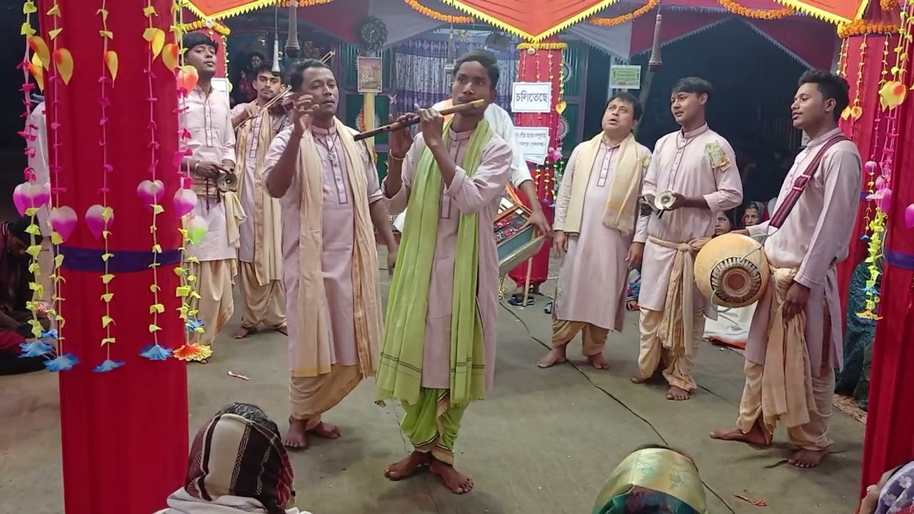 রাসের সুর নাম কির্তন ।সুলতান পুর, দেবিদ্বার, কুমিল্লা। 