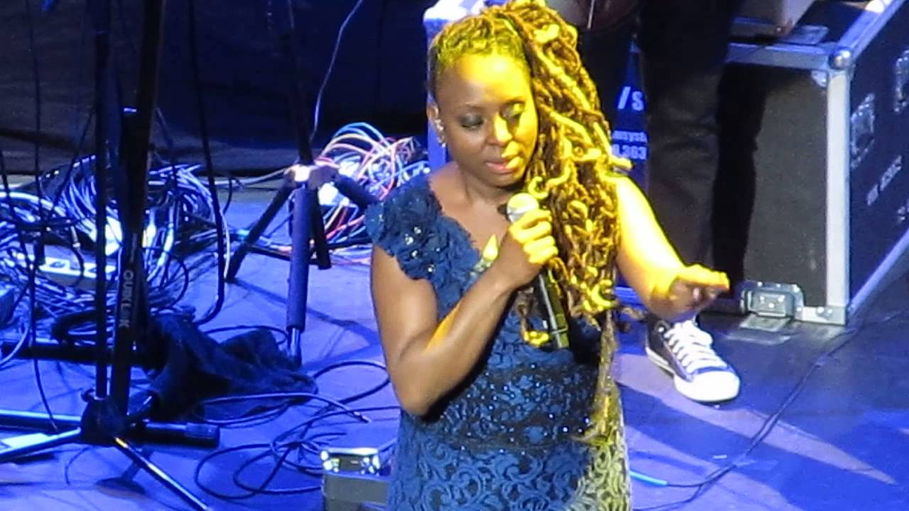 Ledisi, Alright (w/Old & New School Scatting and Encouragement)