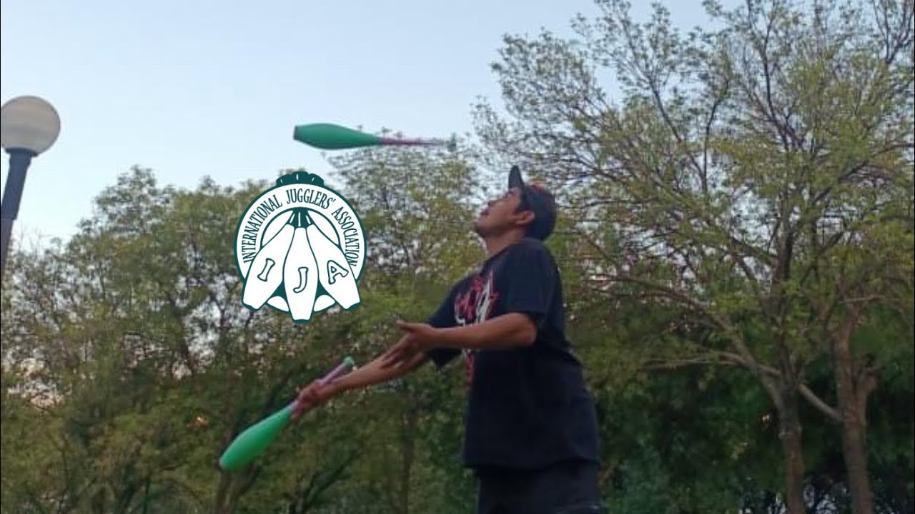 Club juggling by Angel Hernandez from Mexico | IJA Tricks of the Month 
