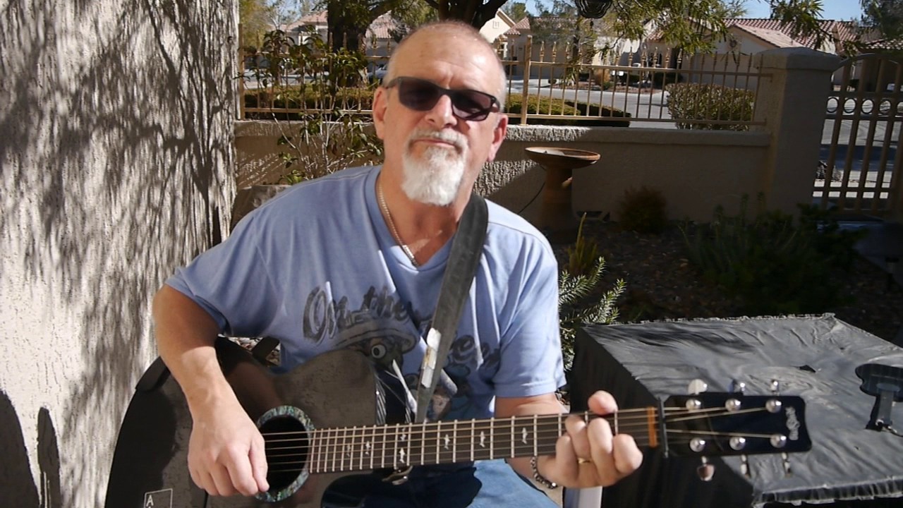 Acoustic Bruce cover of Changes by David Bowie
