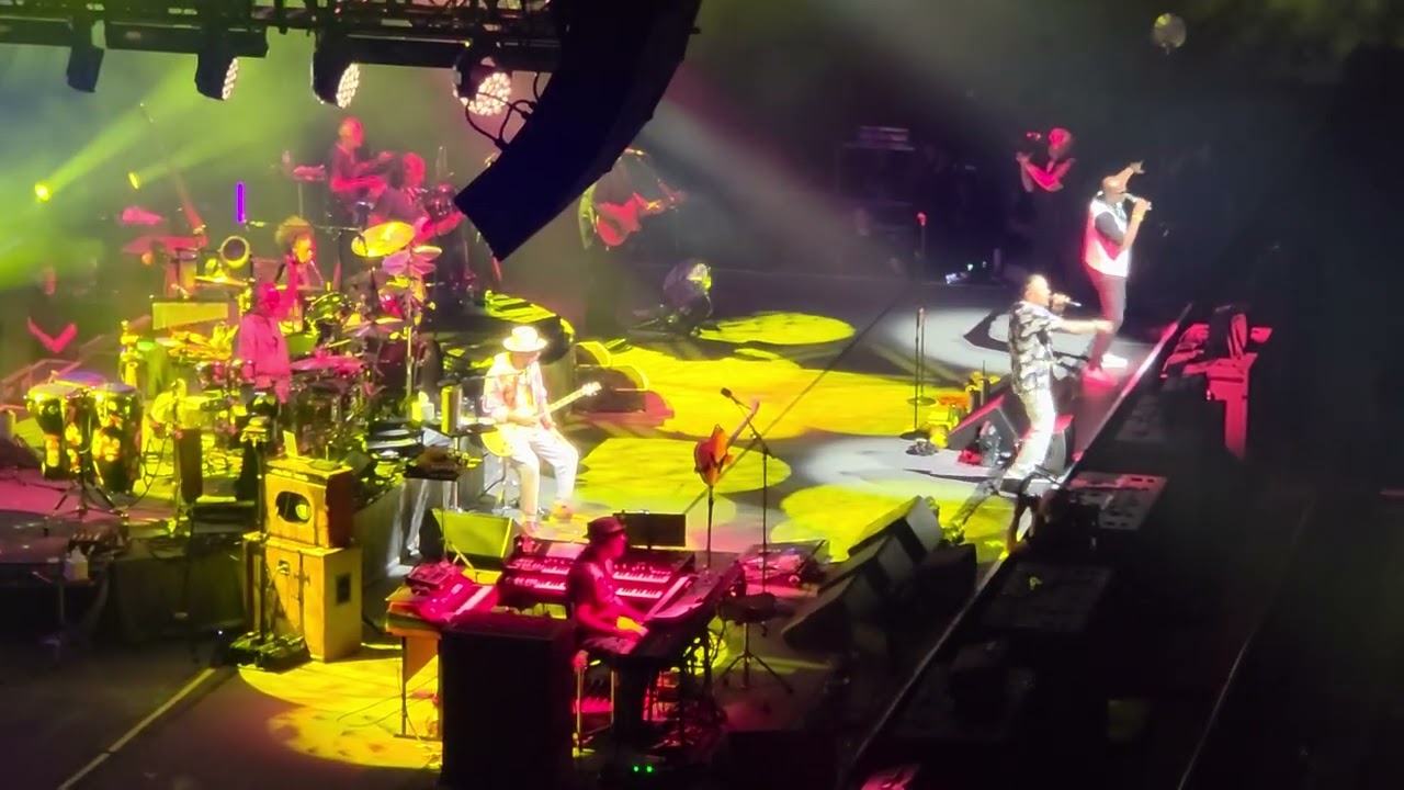 Santana maria maria. 2025 live