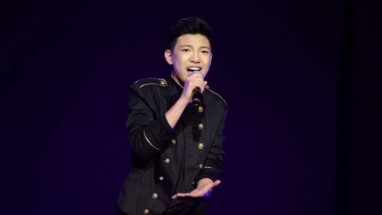 STARLIGHT/ SECRET LOVE SONG/ CENTURIES- Darren Espanto at Selena Gomez Revival Tour PH (07-31-2016)
