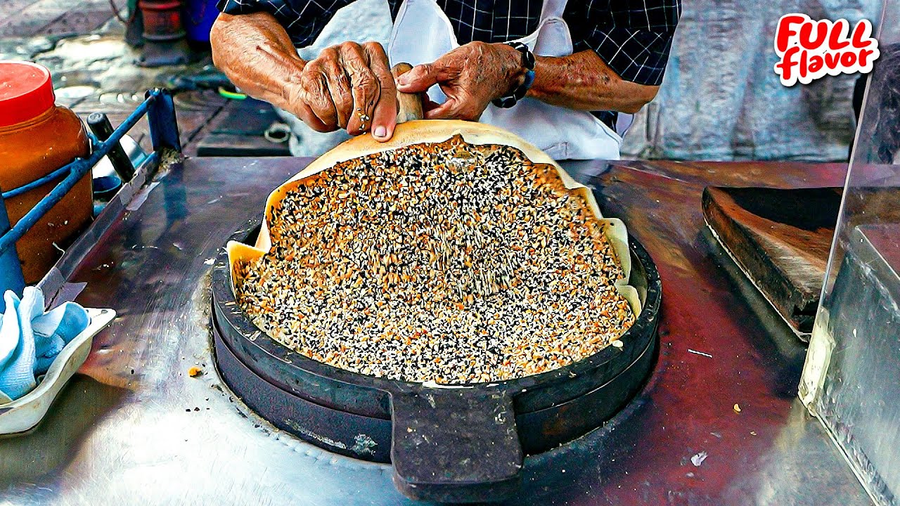 0.80$ Tasty Honeycomb Pancake | Thai Street Food | ขนมรังผึ้ง เยาวราช