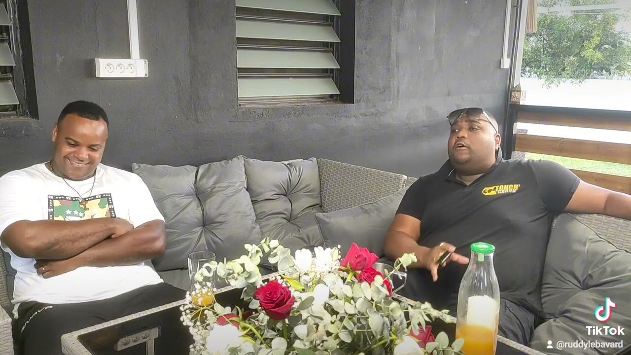 Mon mariage ... 😳😡😂😂😂😂😂 ( ruddy le bavard feat Soukouss combat) 🇷🇪🇷🇪 humour974