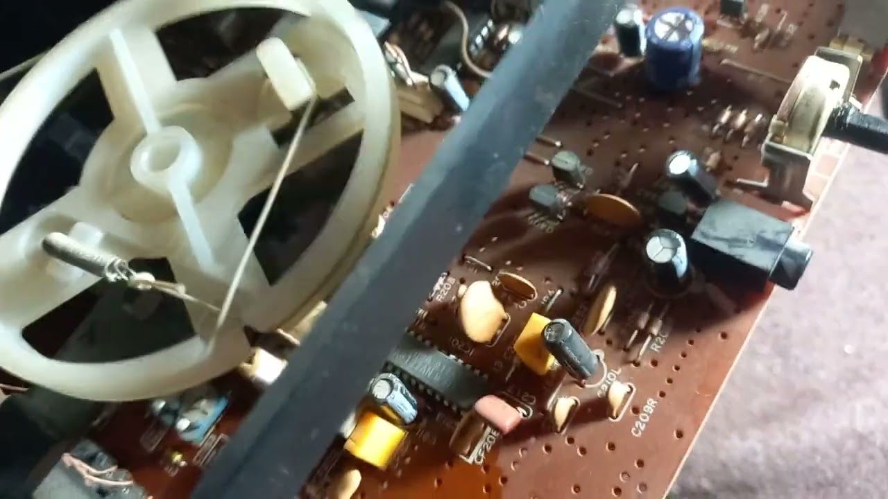 Hitachi  ще один готується до профілактики😁😁😁