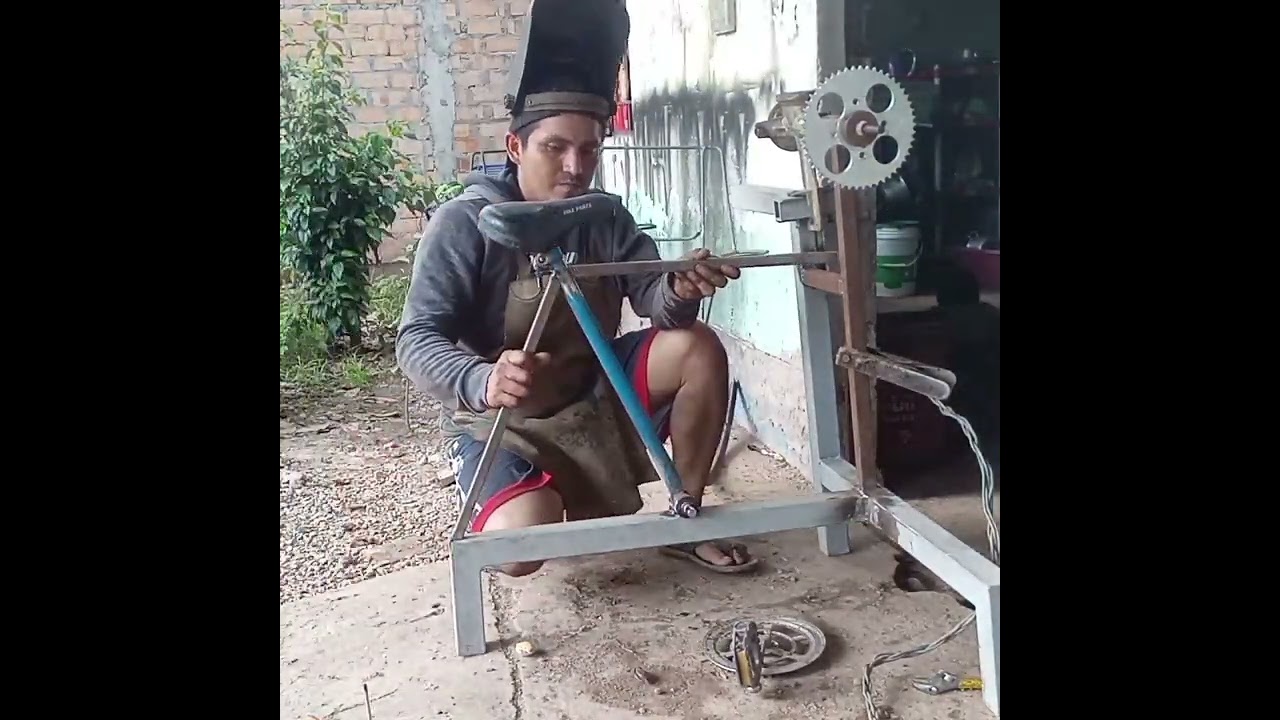 maquina de moler granos a pedal