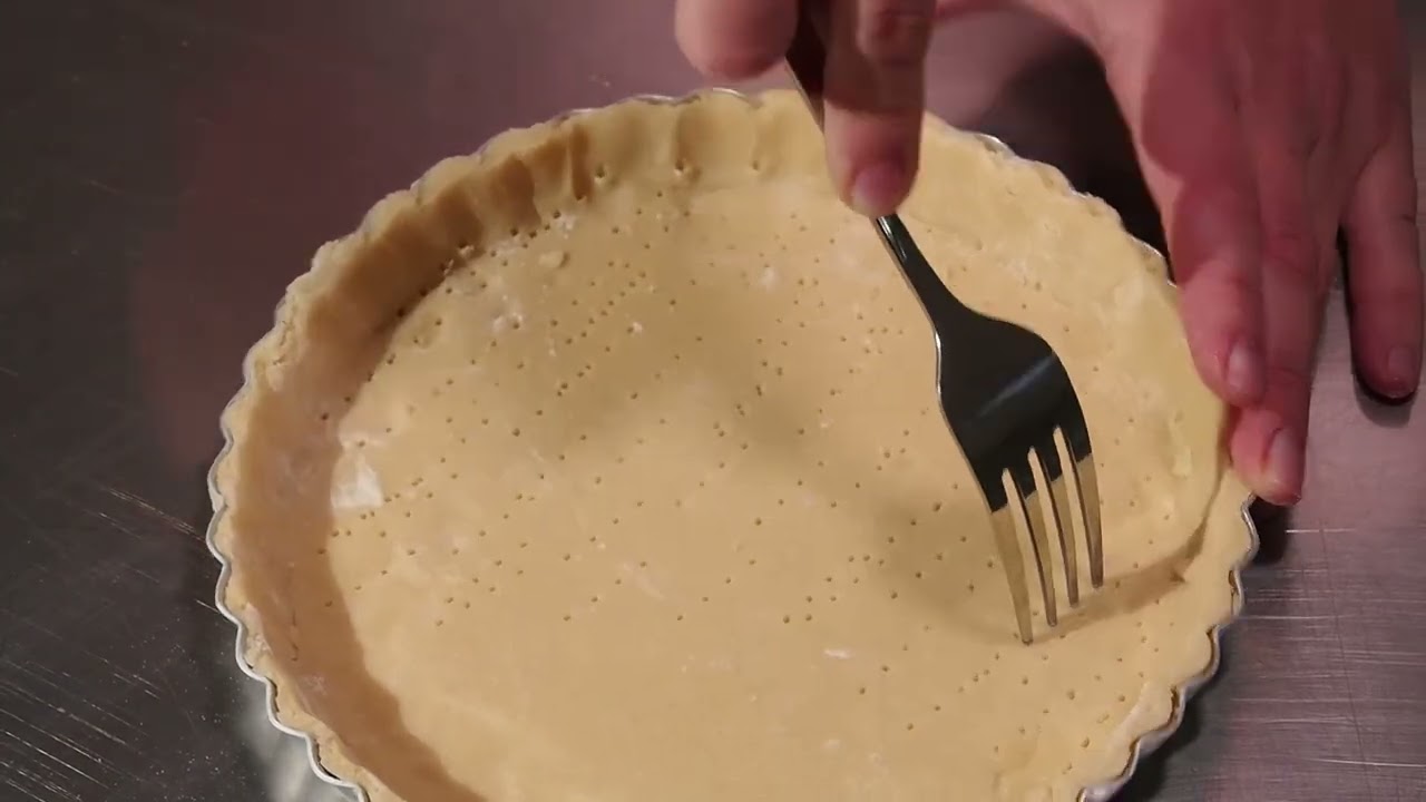 Linecký tart s citronovým curdem a meringue