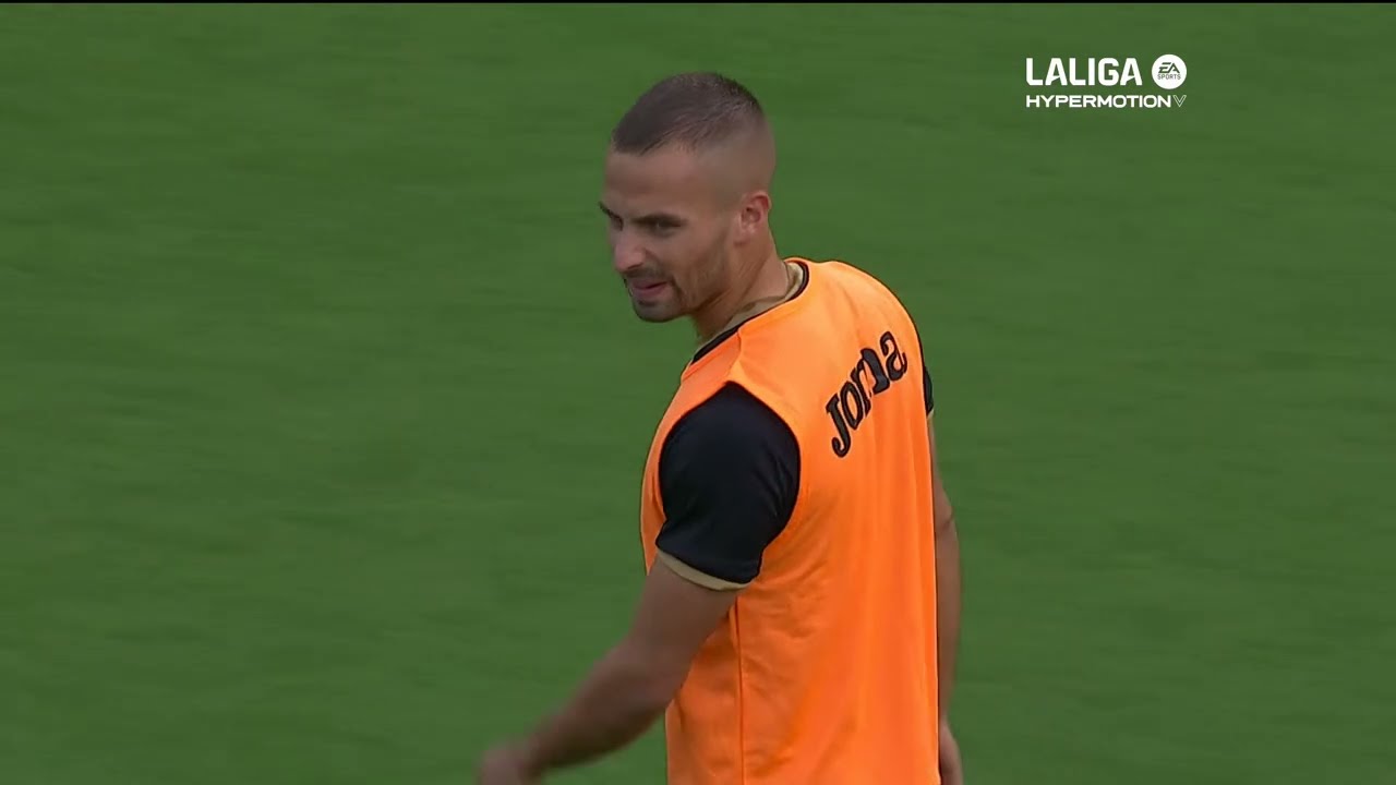 Calentamiento Elche CF vs CD Legan&eacute;s