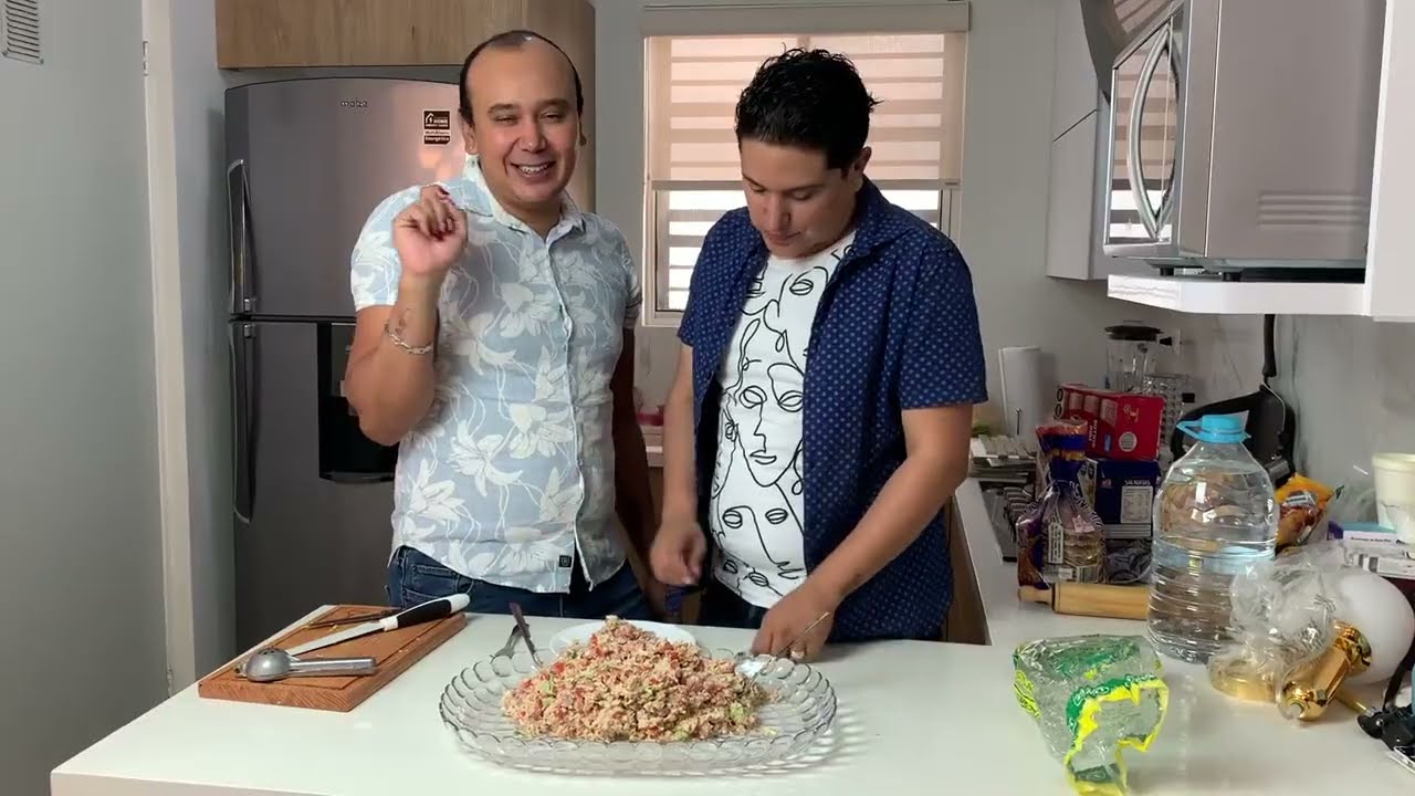 ¡ESTRENANDO NUESTRA COCINA NUEVA CON ENSALADA DE ATÚN!