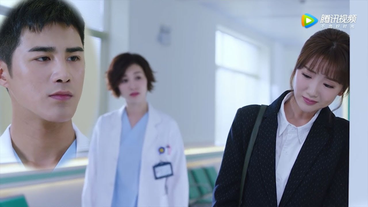 灰姑娘送孕妇去医院和帅医生重逢，但帅医生的眼神仿佛在看一个陌生人，灰姑娘忍不住偷偷流泪【我的机器人男友My Robot Boyfriend29-3】