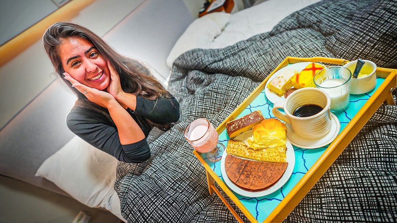 FIZ UM CAFÉ DA MANHÃ NA CAMA PRA MINHA NAMORADA