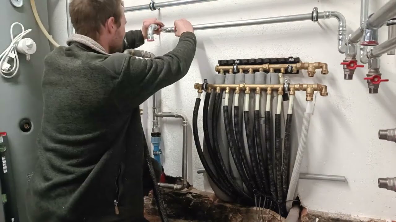 Opbygning af central varme del2 placering af tanke og montering af rør.