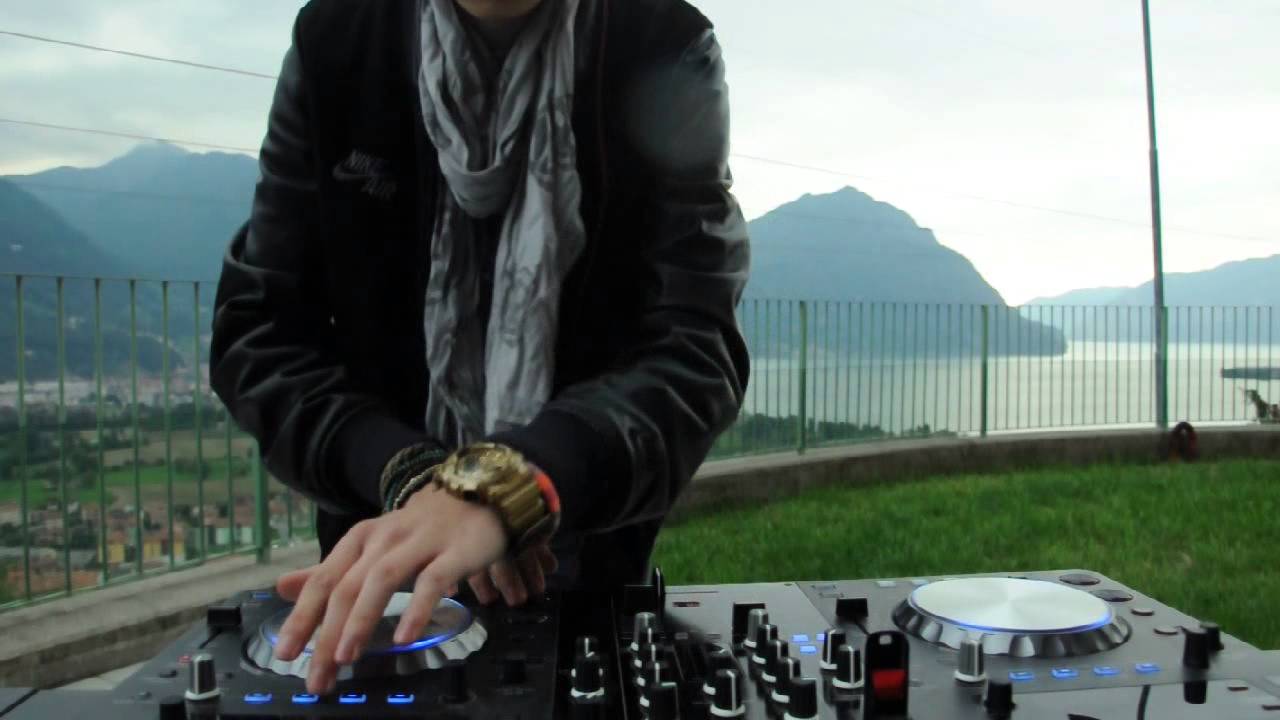 DJ EFBI Mix - Minimal Techno - Pioneer XDJ-R1 (EFBI Mix #3)