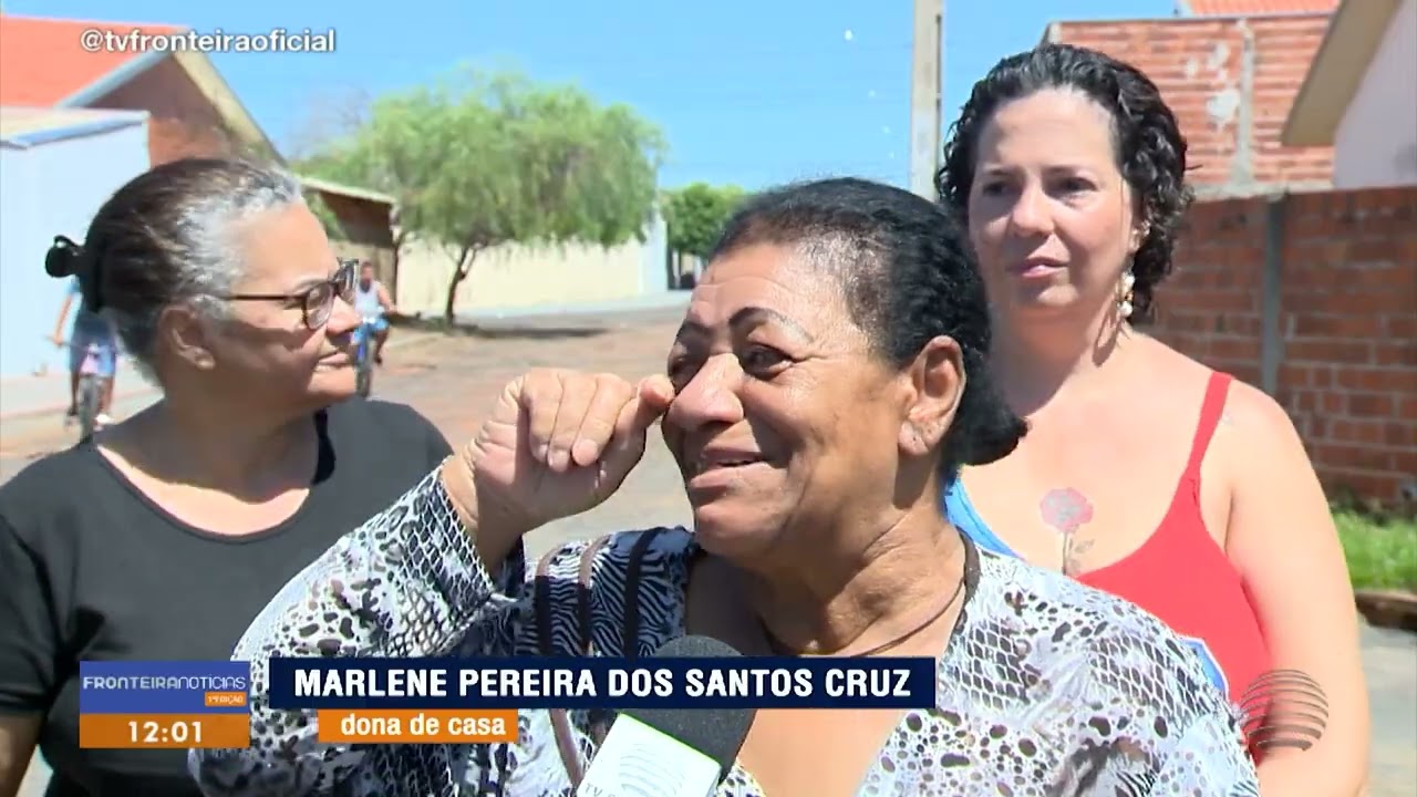 Moradores reclamam de crateras em diversos bairros de Martinópolis