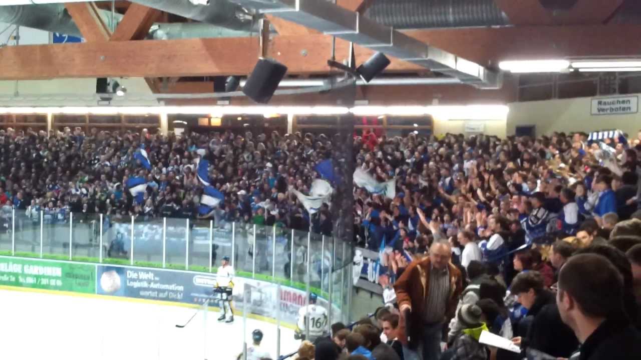 Blue Devils Weiden - Bayreuth Tigers 7:3 - Stimmung 45 Minuten vor (!) Spielbeginn
