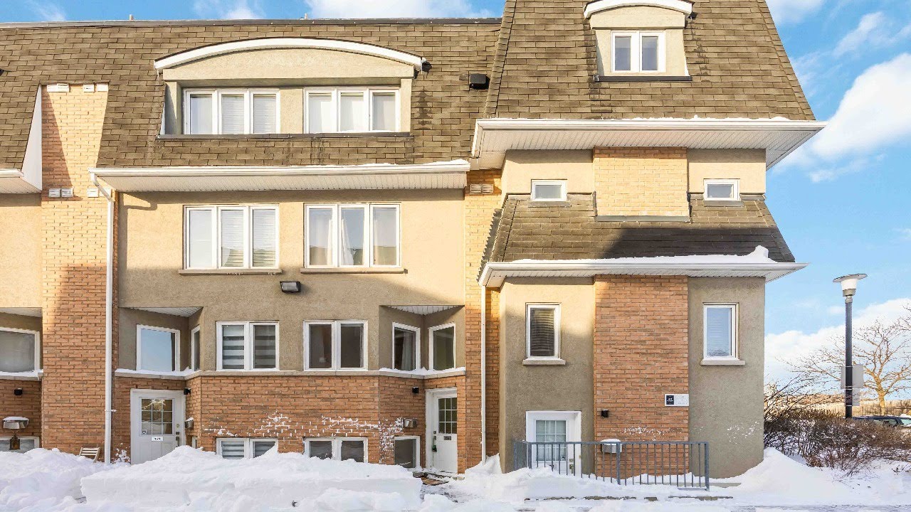 40 Merchant Lane Unit 122, Toronto, ON