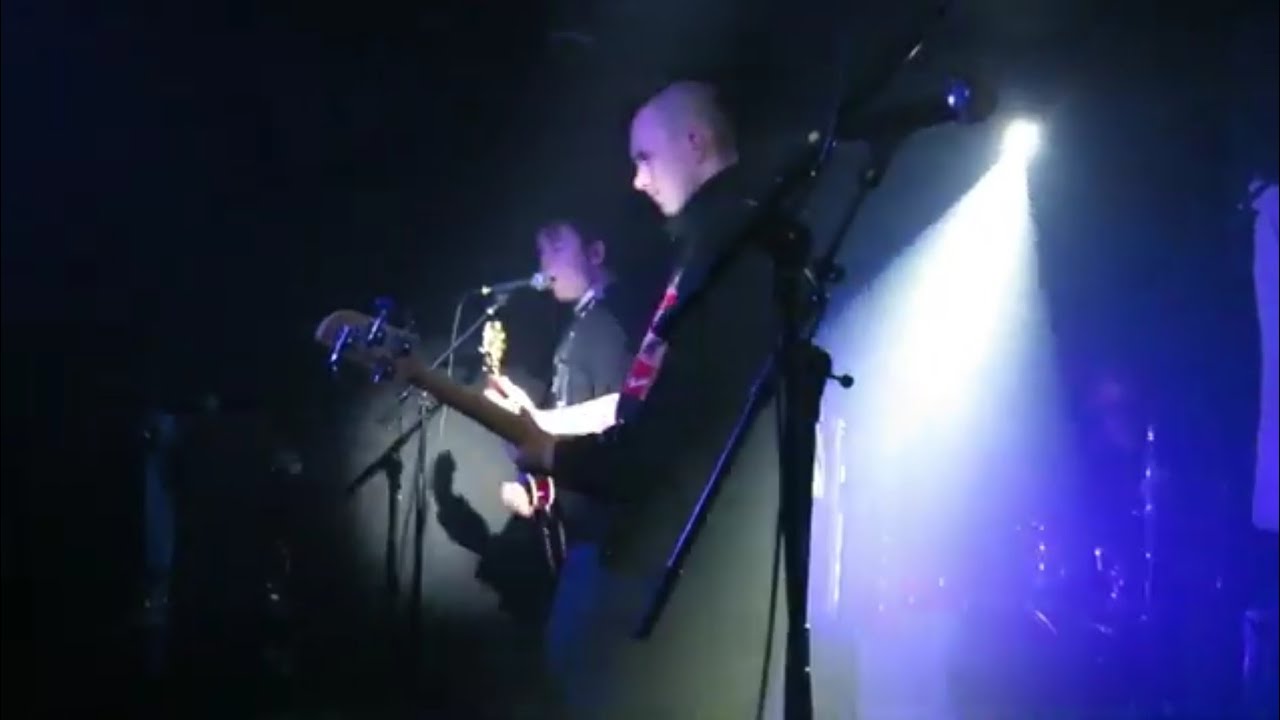 THE WEE REPROBATES - BRIDGES ARE BURNING - HUG AND PINT, GLASGOW  05/04/23