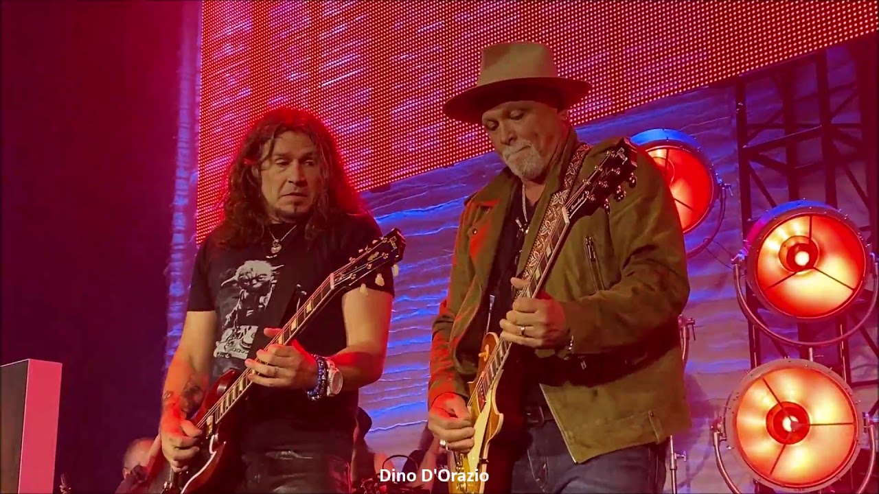 Phil X & The DRILLS with Derek St Holmes @ Gibson stage NAMM Jan. 17, 2020 Stranglehold